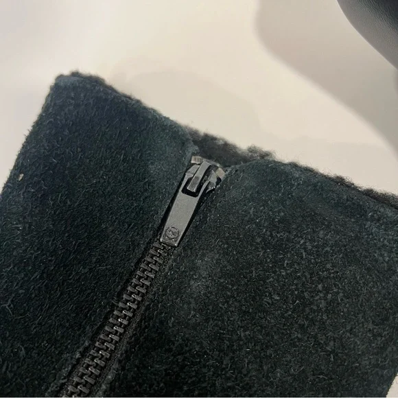 Unstructured By Clark’s Black Faux Fur Winter Boots - New Without Box - Reemoly - Picture 8 of 15